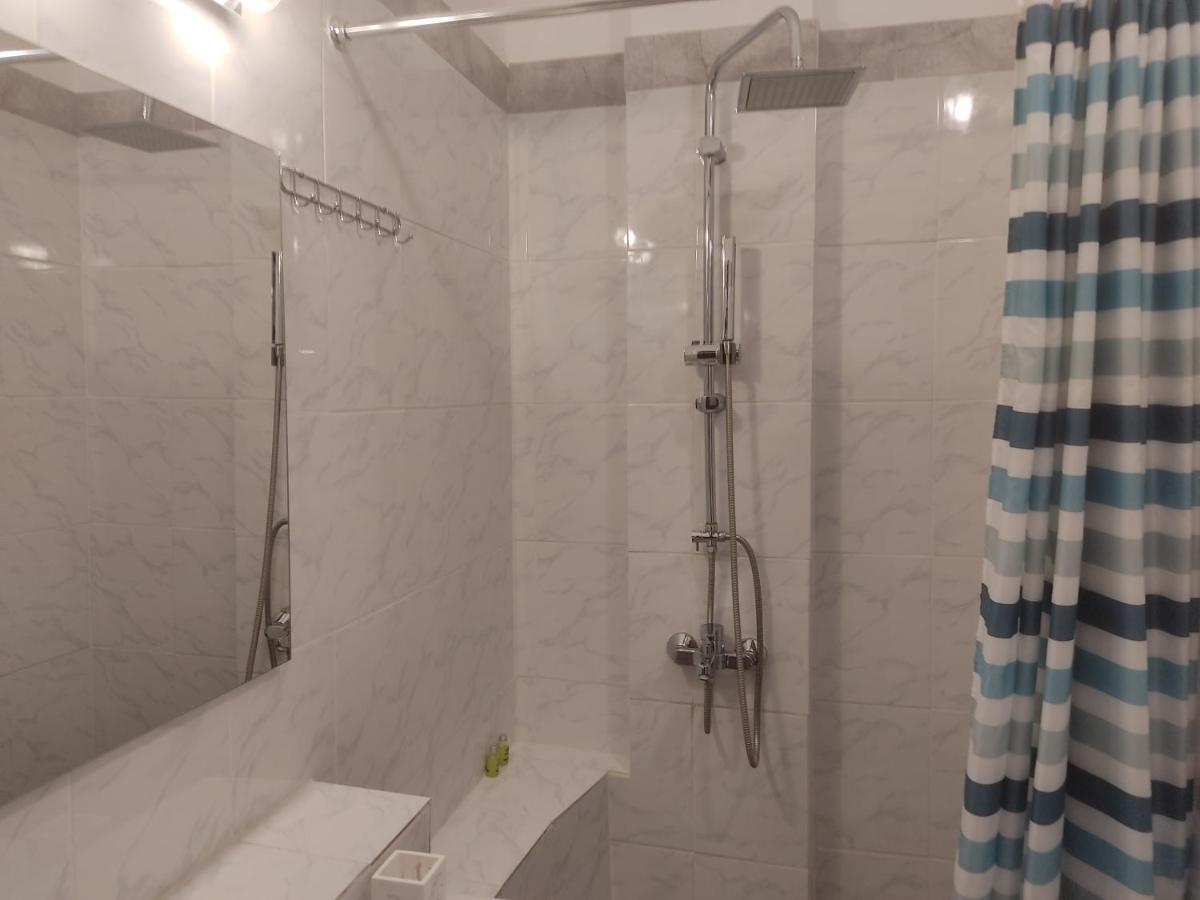 Xenonas Κithαiron Hotell Vília Exteriör bild