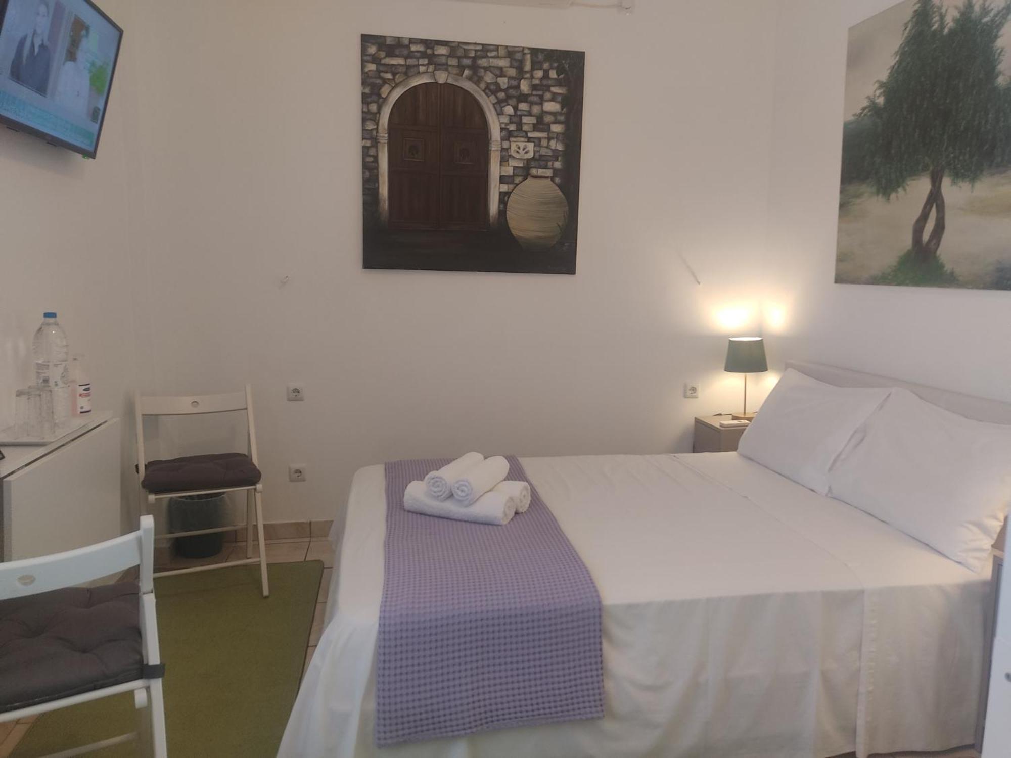 Xenonas Κithαiron Hotell Vília Exteriör bild